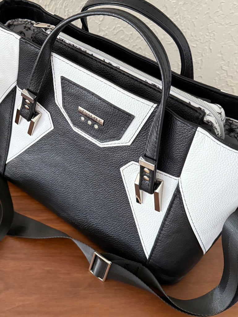 Diamond Lifter black and white tote.
